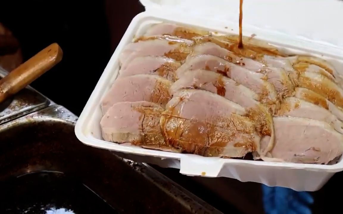 这样一份香港卤味拼盘，没人可以顶得住，不仅吃味道，更看技法