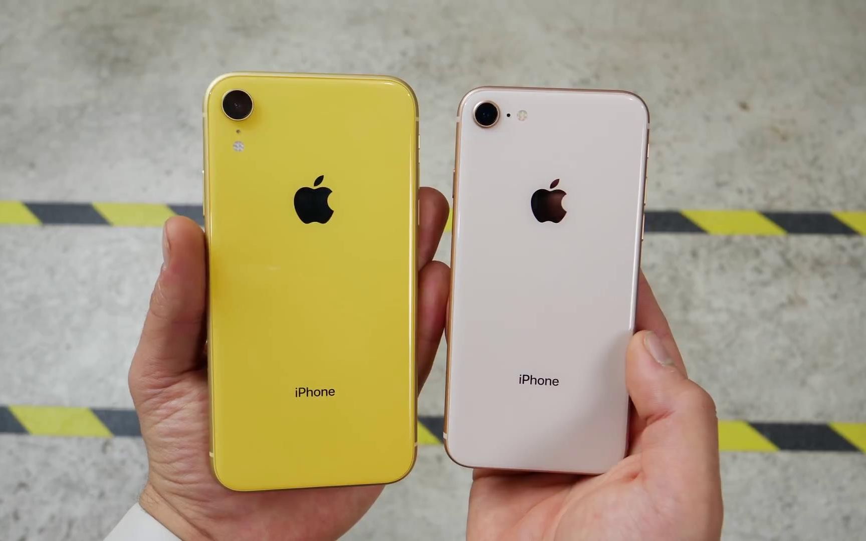 Iphone XR И iphone 11 желтые