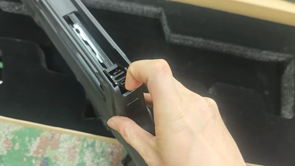 95-1  全新升级合金全拆款！全网做的最好的一款作训教具！没有之一！（不可发射，没有动能，非常安全）细节满满！还原度达到了95%以上！收藏把玩极品喜欢的私～