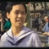 高考结束 第一个跑出来的女生接受采访 没想到登上了长江日报