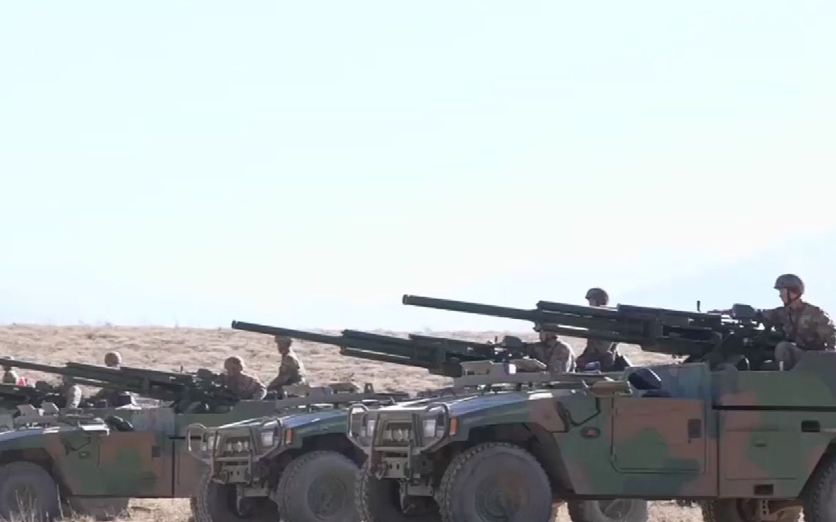 82毫米车载速射迫击炮是高原部队的重要火力装备