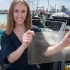 23岁女生用鱼皮做出塑料袋，1个月可自然分解，获29万大奖
