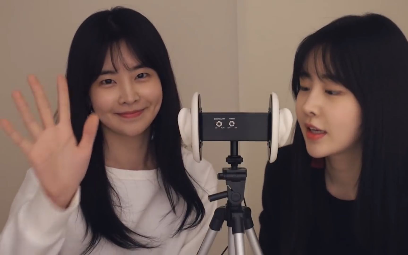 asmr asmr ouvir可爱姐妹花的手套音twin latex gloves sound