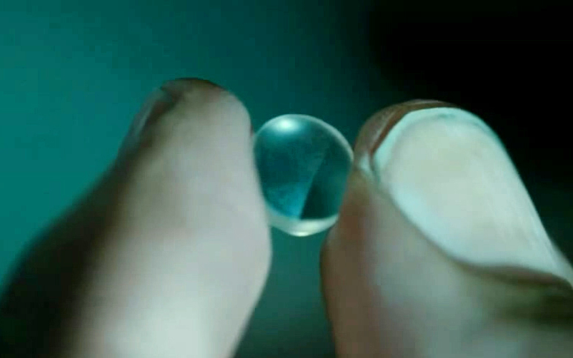 【越哥】男子失恋后，吃了一颗透明药丸，没想到却打开了新世界的大门！