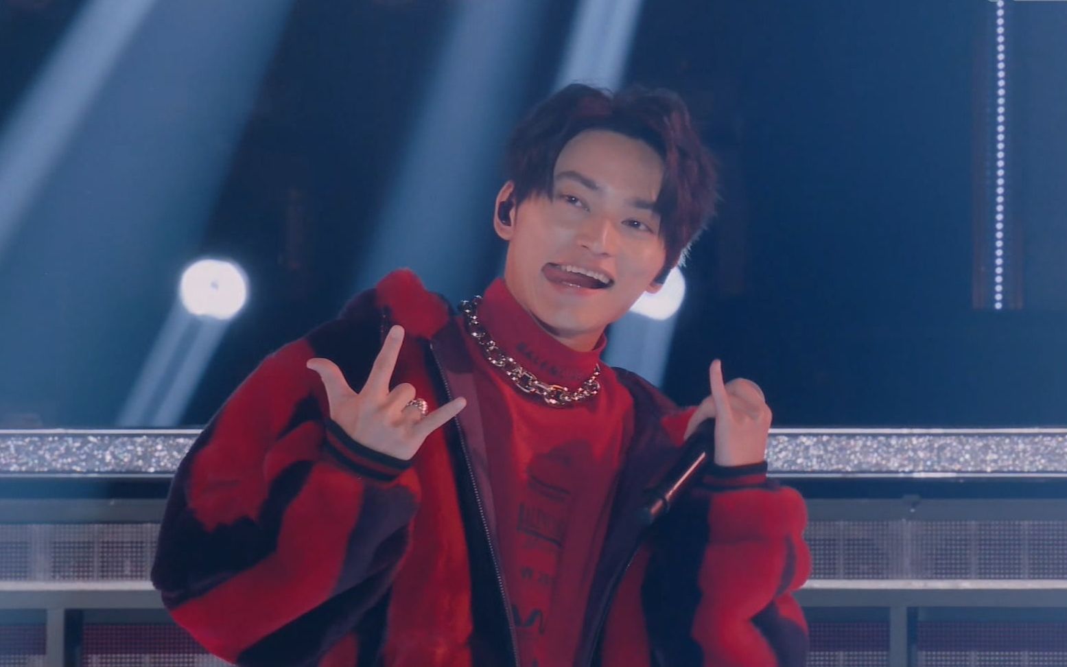 AAA - DEJAVU (19.12.08.AAA DOME TOUR 2019 東京)_哔哩哔哩(゜-゜)つ AAA - DEJAVU (19.12.08.AAA DOME TOUR 2019 東京)_哔哩哔哩(゜-゜)つ