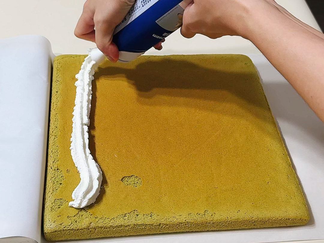 斑斓蛋糕卷