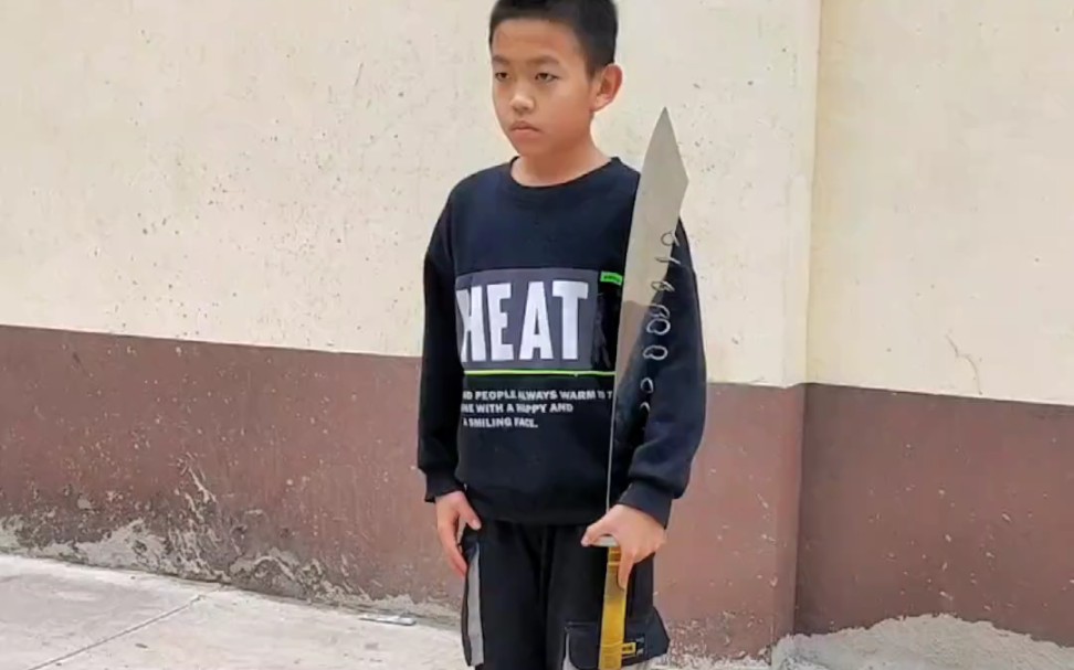 中华武术的传承～少年演练八极刀，少年强则中国强！