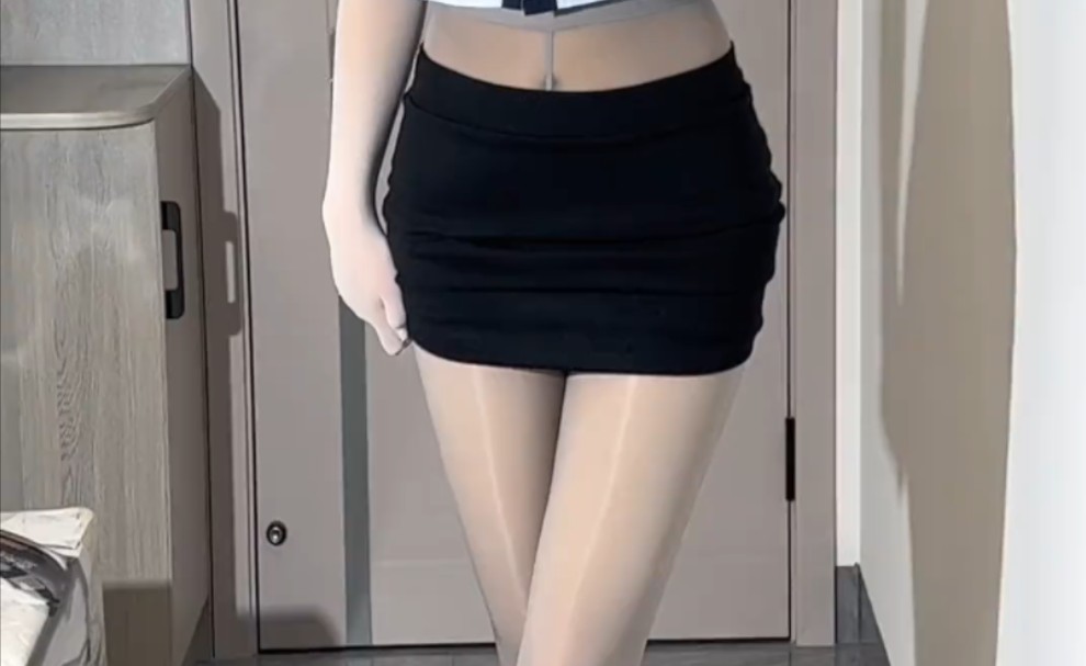 You can always love the shiny gray silk heels