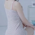 ChoiApple小姐姐的白色网格吊带短裙穿搭