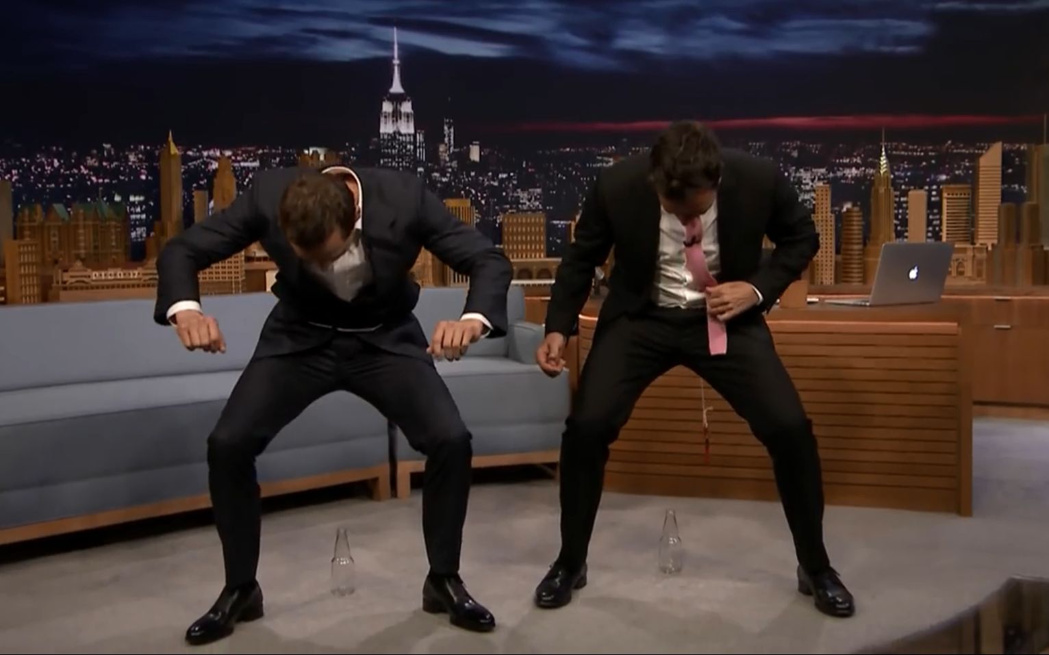 最新视频列表 - 哔哩哔哩弹幕视频网 - ( ゜- ゜)つロ 乾杯~ - bilibili