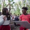 甲亢哥中国行！健身猛男上海街头假扮美女勾引甲亢哥