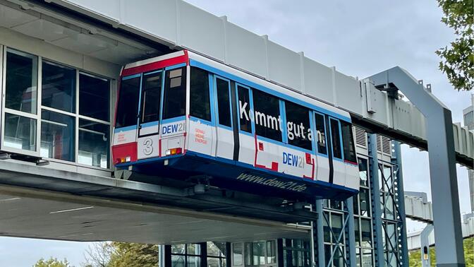 德国 多特蒙德工业大学无人驾驶悬挂列车H-Bahn乘坐记录
