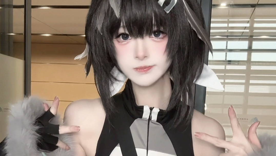 我不热【羽毛笔cos】