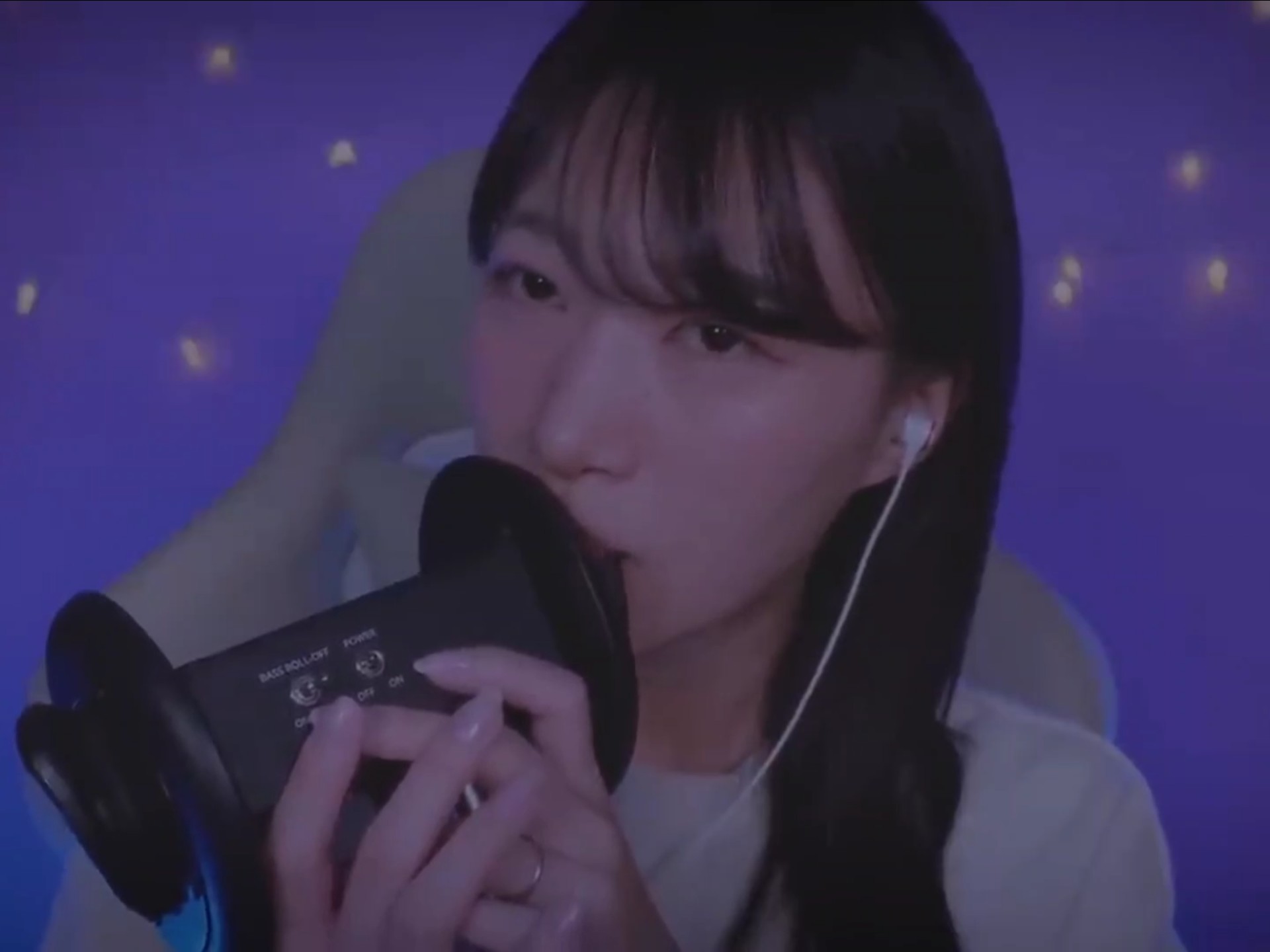 ASMR 缓慢 甜美的甜耳朵