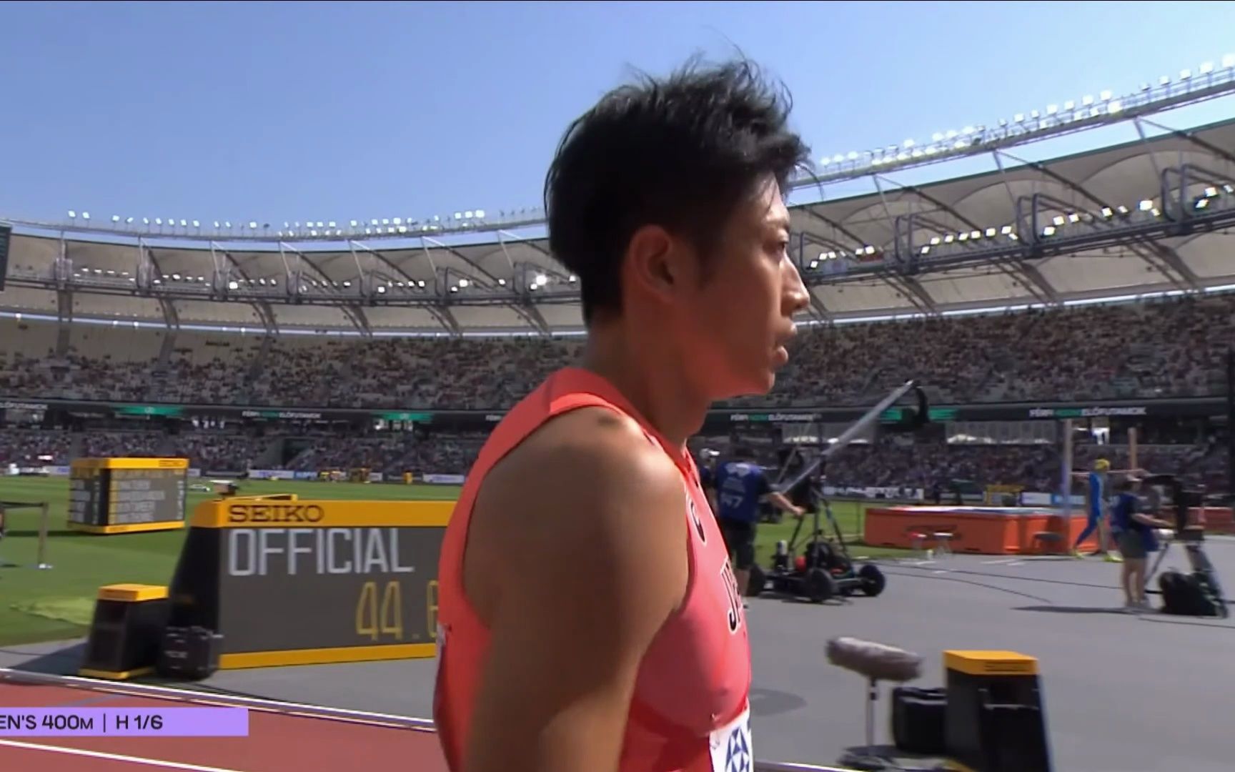 44秒77，破32年纪录！黄种人新的400米纪录诞生，可惜是日本人