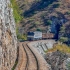 【4K 滇越铁路】山岳铁道最美的样子，是你冲出隧道的一刻-东风21 0002牵引30034次行驶在开远山区