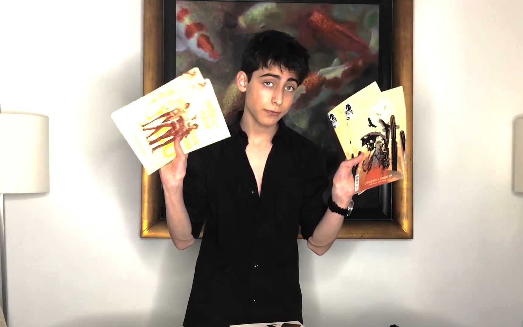 【aidan gallagher】dark horse comics giftbox unboxing for