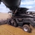 现代化农业燃点向大型踩点收土豆（高科技农业机械）
