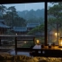 温馨的山庄卧室氛围丨窗外秋雨连绵丨最佳助眠雨声频率