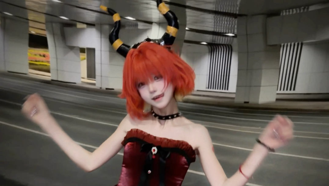 - 如果火花变成这样向你走来呢…？！
