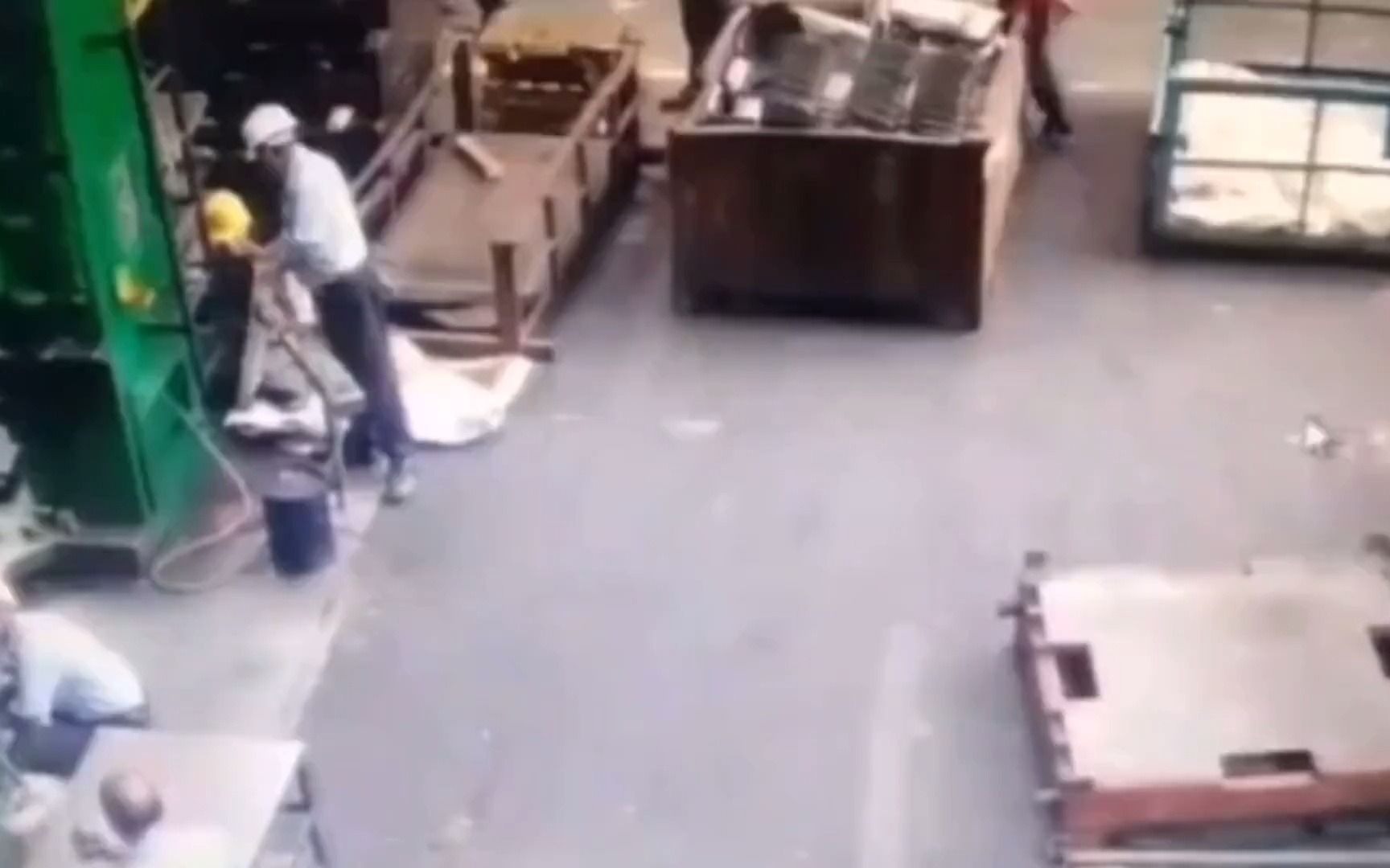 安全帽，关键时刻护你周全