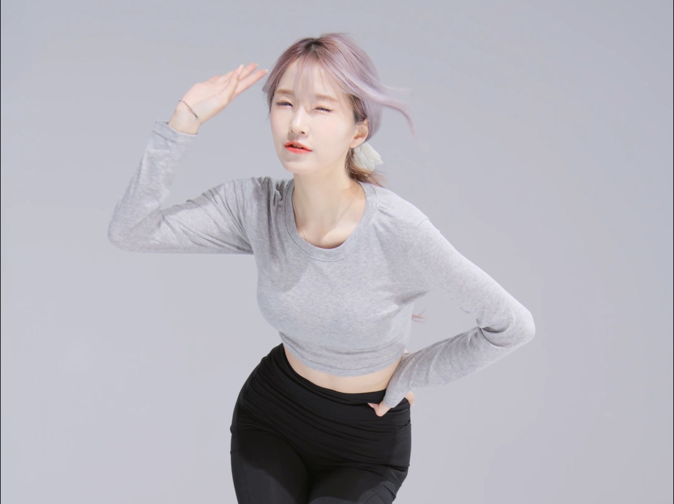 WEE WOO Seoyoung 220912