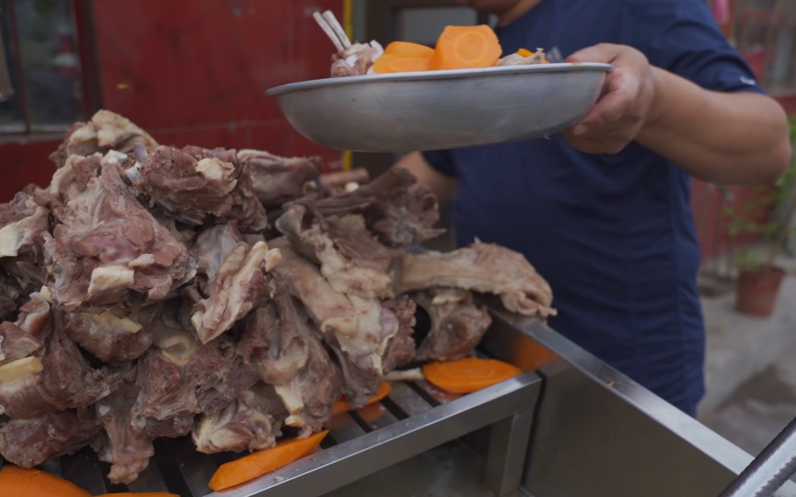 新疆手抓羊肉怎么做_新疆手抓羊肉的做法_豆果美食