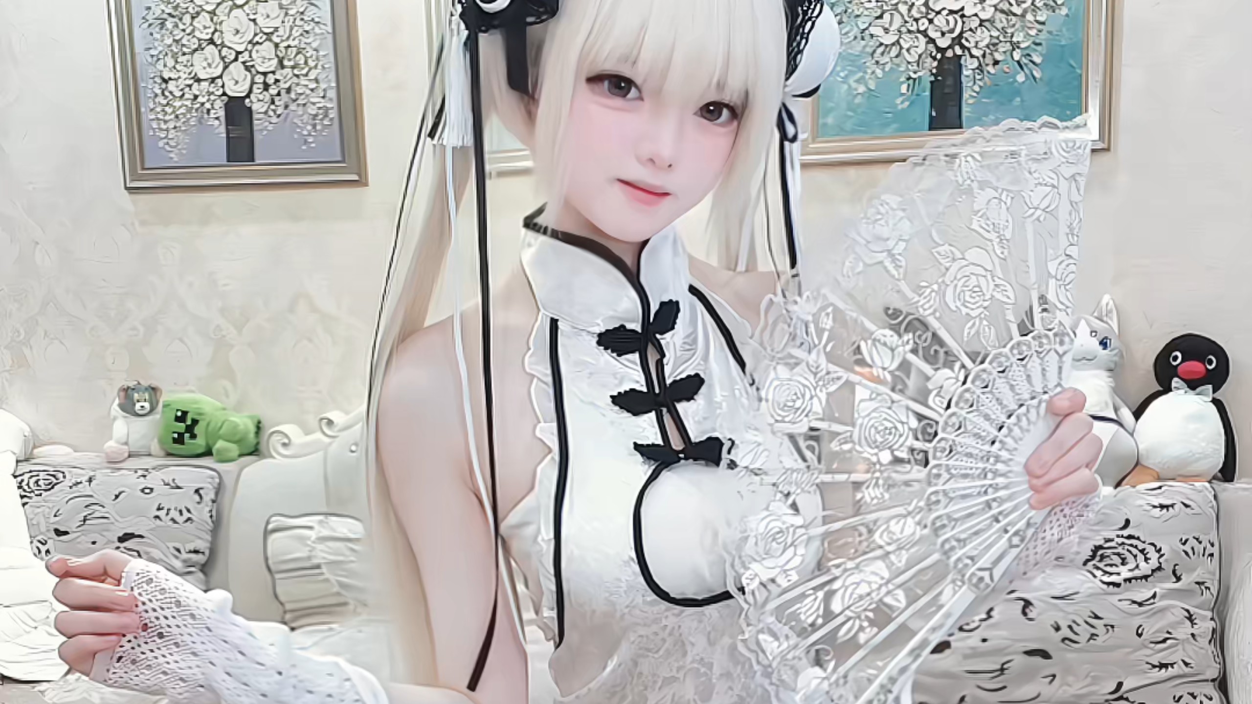 殷紫萍新衣服
