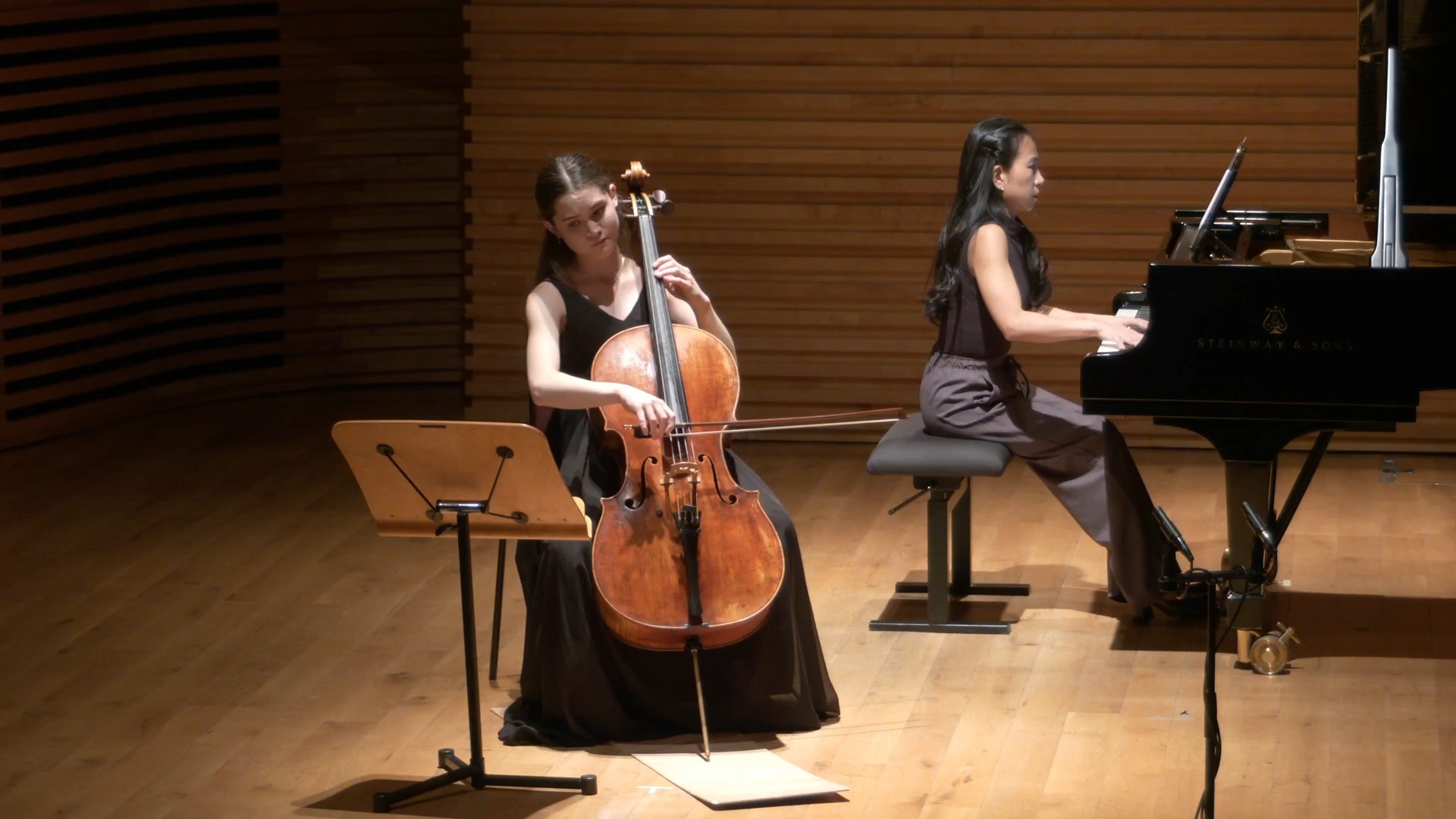 琪琪·斯金纳大提琴 勃拉姆斯《第一大提琴奏鸣曲，Op.38》