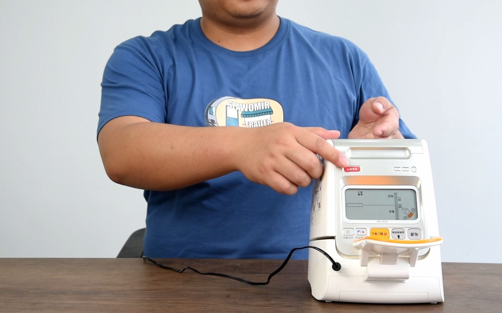 欧姆龙血压计 HEM-1020 操作