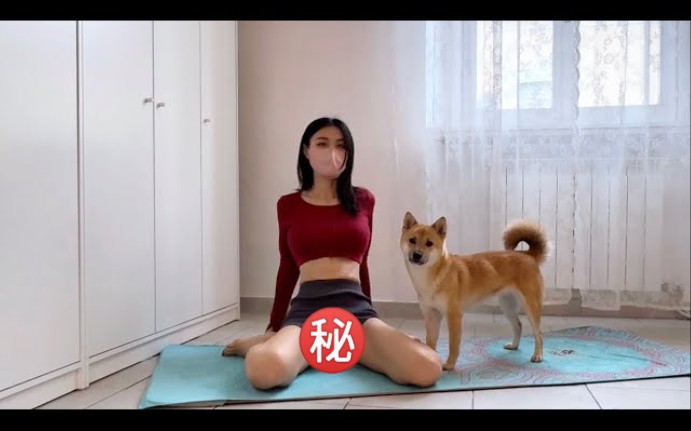 Mini Skirt Charming Yoga! Elegant moves to melt your heart