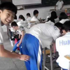 当你突然扒同学裤子会怎样