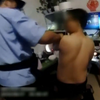 济南一男子厕所内装摄像头偷拍另一男子 被抓时只穿条内裤正看视频