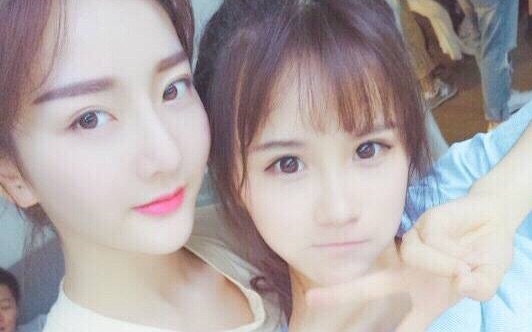 bej48青璇段艺璇手指烫伤撒娇求呼呼青钰雯暖心治疗尽显男友力