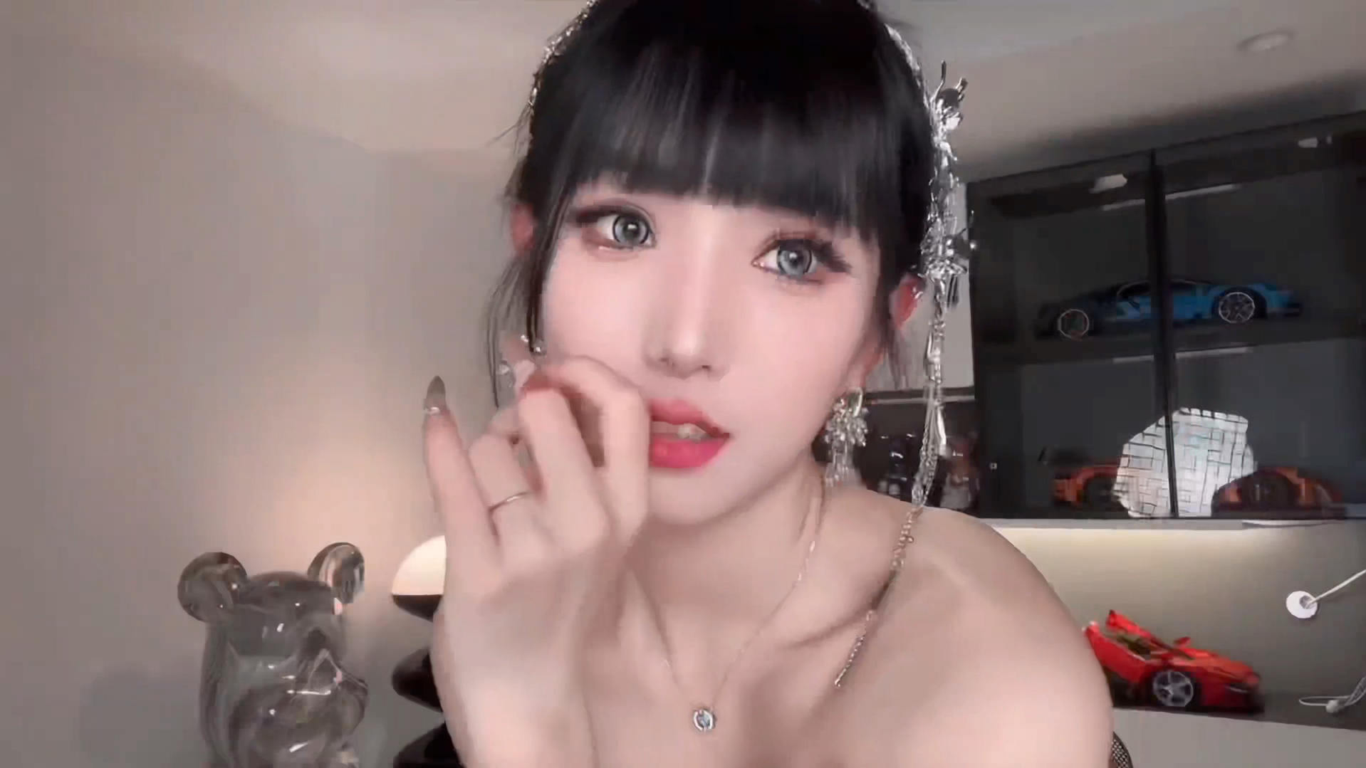 "Warlord, what should we talk about this..." #charmed #royal #who can top this #sweet girl