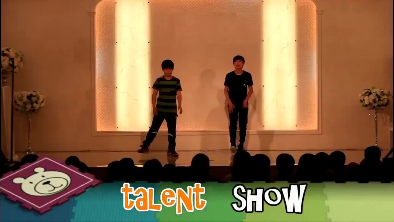 【朴佑镇】2013年修学旅行 talent show dance