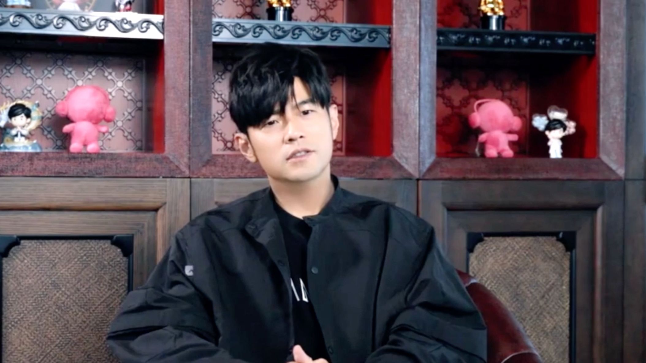 周杰伦出道24周年采访 完整版！