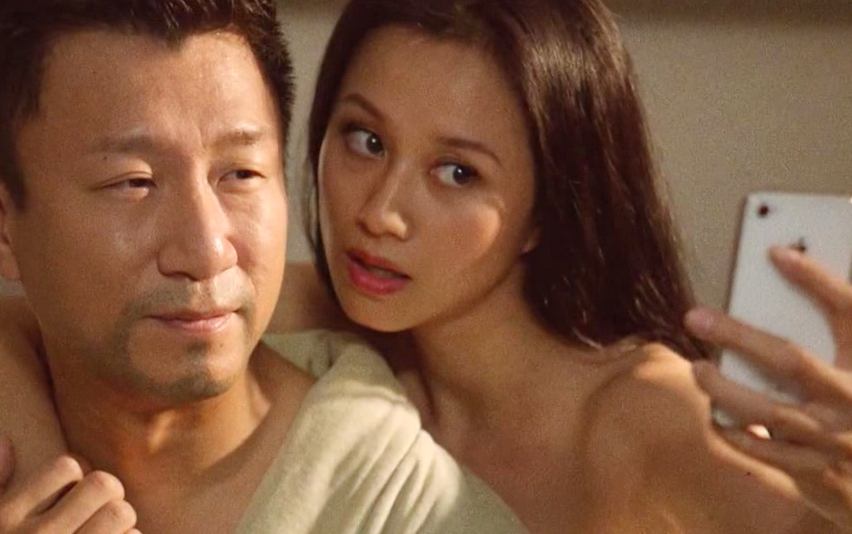 【越哥】20岁女孩开车撞死后母，父亲做了一件事， 感动了法官！