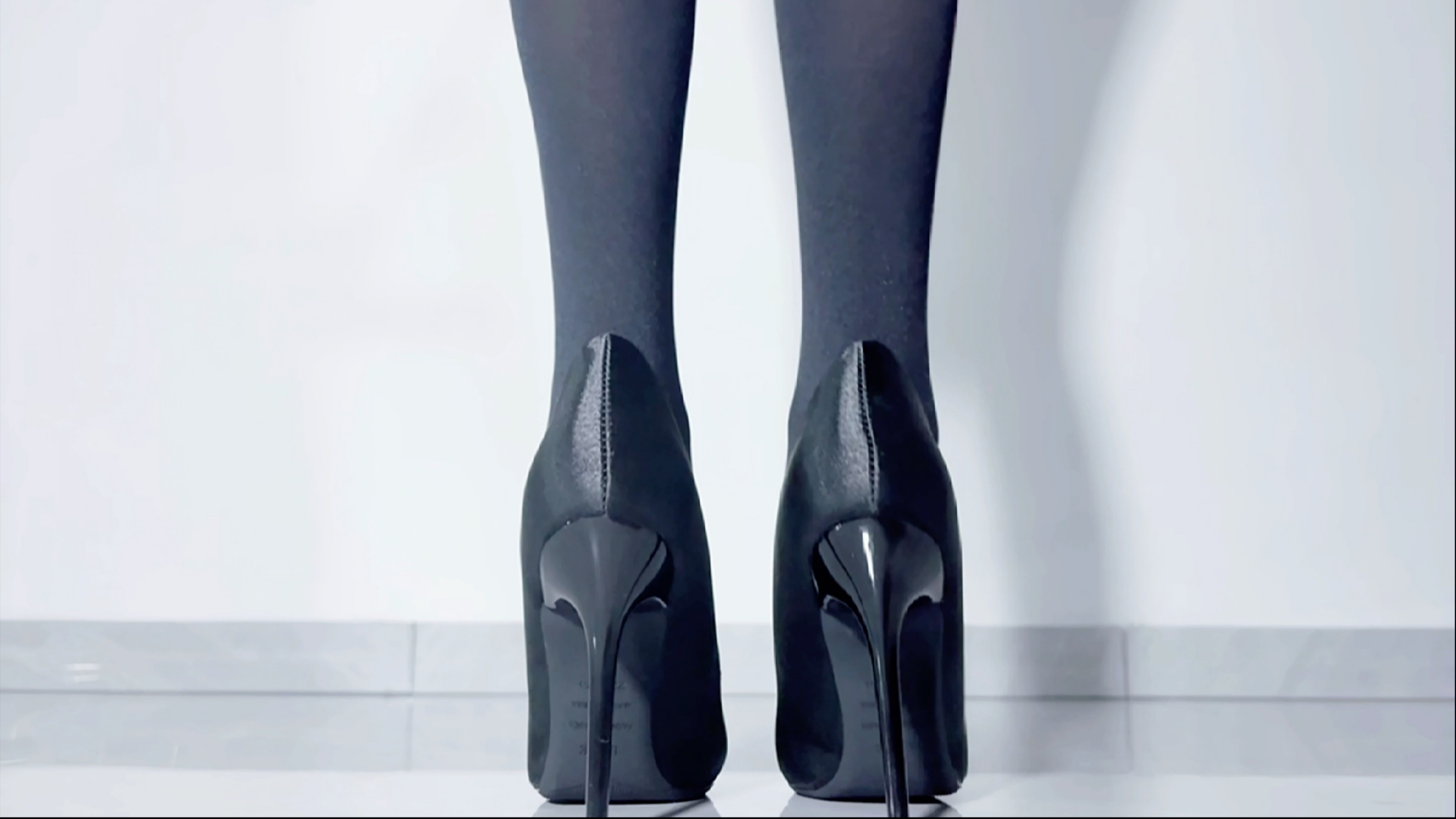 行走的黑色巧克力