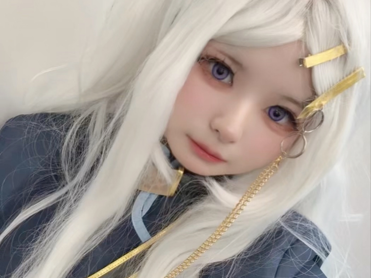 hina你的角呢？？？