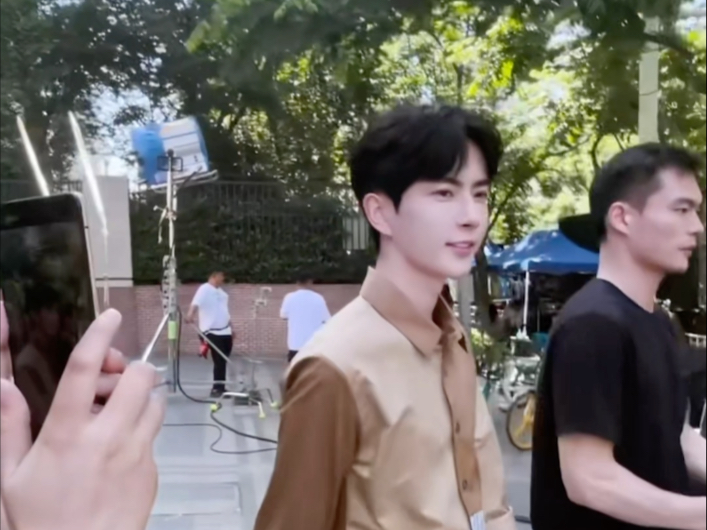 热度高，压得紧，不给流量，但我一直在！你呢？