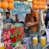 巴基斯坦街头鲜榨橘子汁