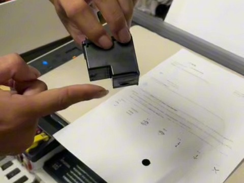 惠普打印机连供喷墨打印机打印不清晰，墨盒清洗及抽墨教程