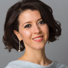 (永远自由 sempre libera) 由美国当红女高音lisette oropesa 演唱 在意大利维罗纳l’arena 露天歌剧院演唱，当晚演出直接封神