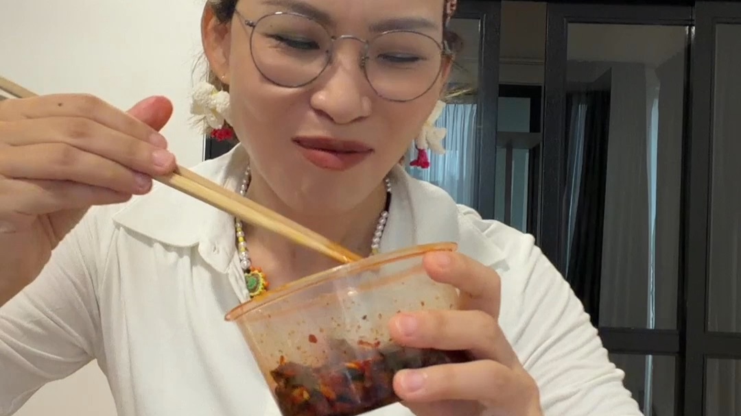 好吃到舔手指！！！看我这个视频不可能不馋！！我自己看我都馋！