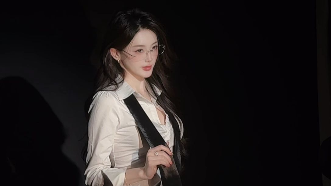 拍摄合集 粥粥酱 小瑞瑞 小喵大宝 香菜Ting 车模小杨 其他的在tg