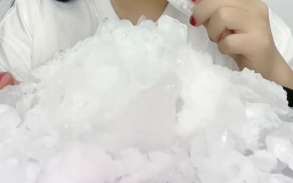 阿静🧊 冰柜自然霜 硬霜 脆霜