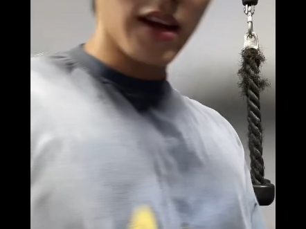 程逸 锻炼 break 10.15