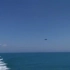 空军超低空飞跃海警船