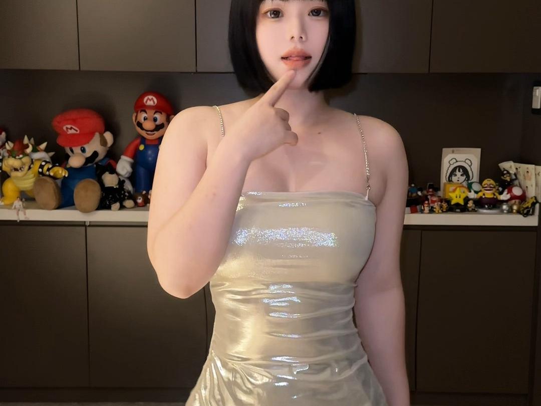 【-Small Jane】The video is loading, quickly check the surprise!